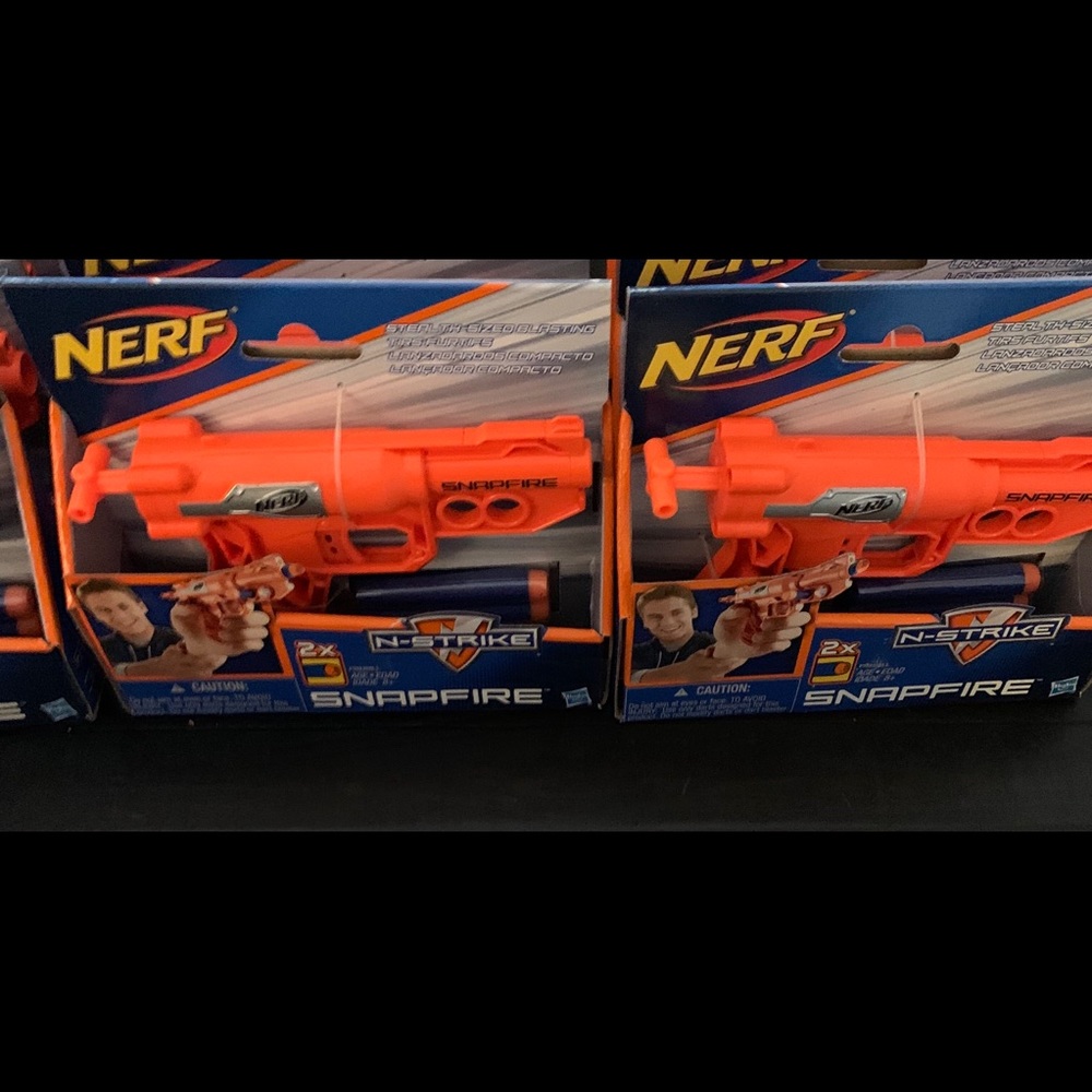 Nerf snap n fire guns (2)